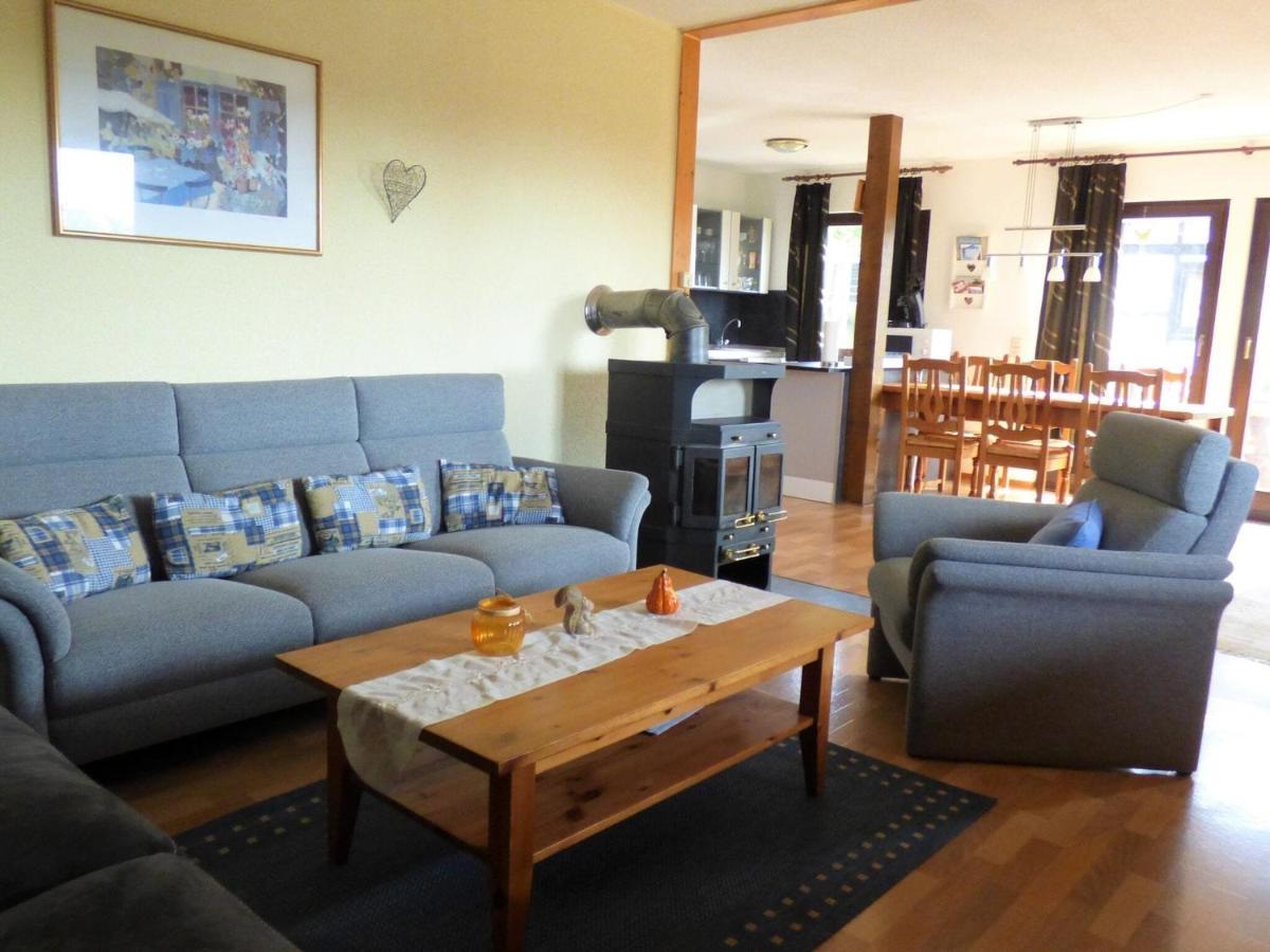 Alluring Apartment In Frankenau With Terrace エクステリア 写真